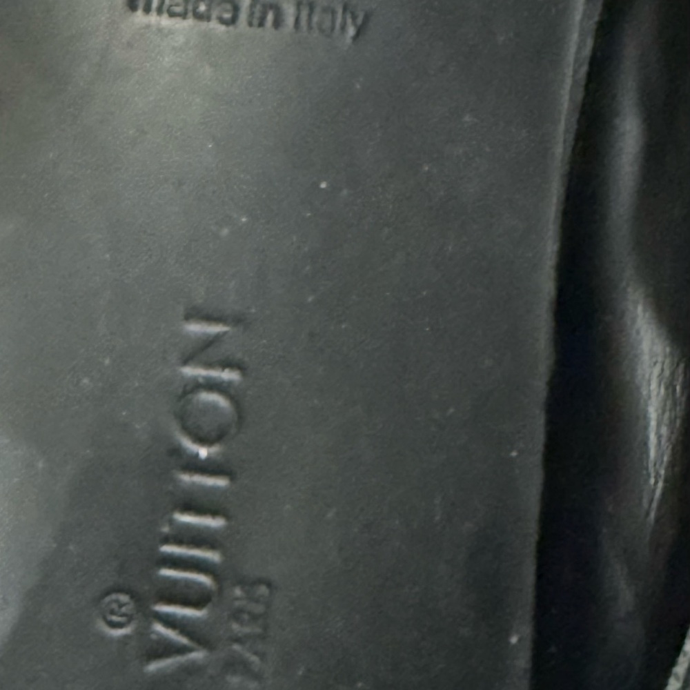 Louis Vuitton Black Men's Sneakers with Zipper Detail - Picture 4 of 7